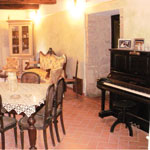 interno camere, la torre di ranza, san gimignano